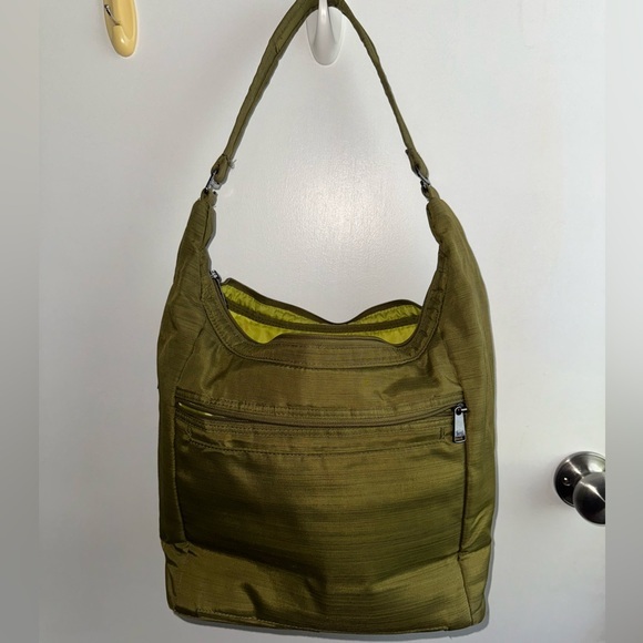 Green LUG jamboree Tote Bag Army Olive Sage Nylon Quilted - Picture 1 of 6